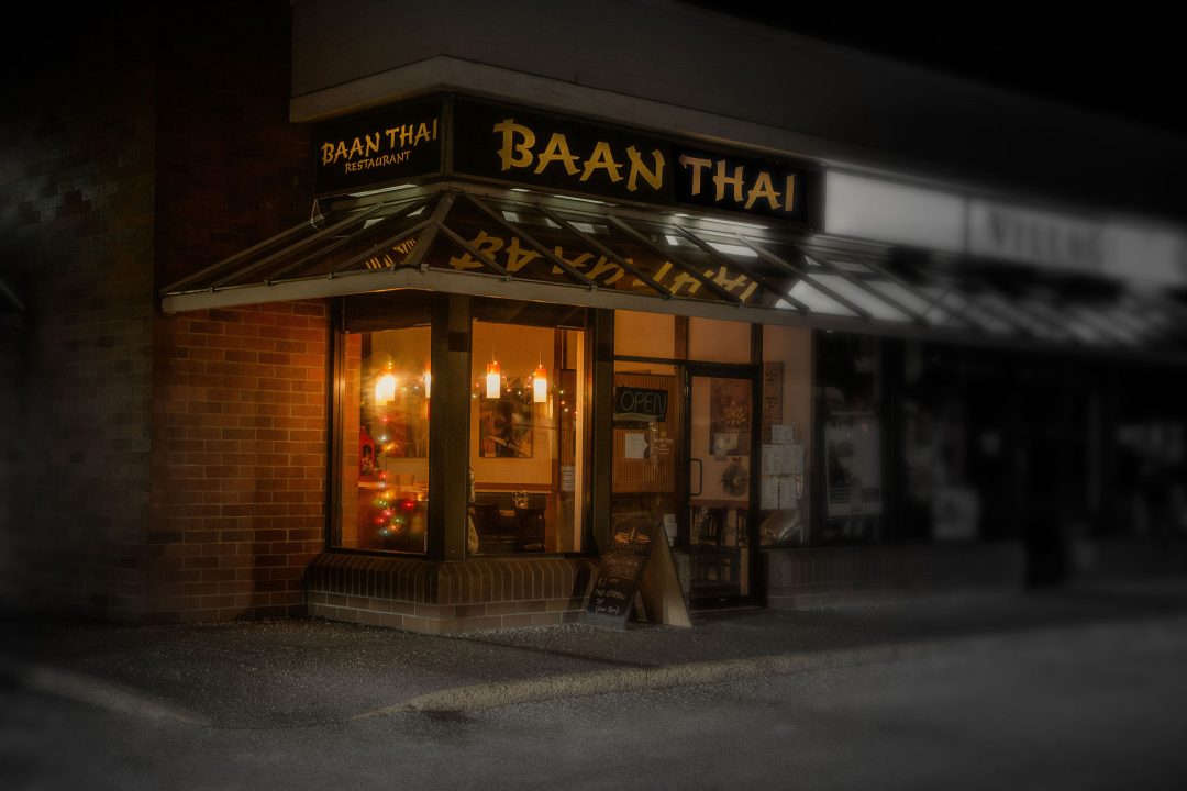 baan thai oak bay outside